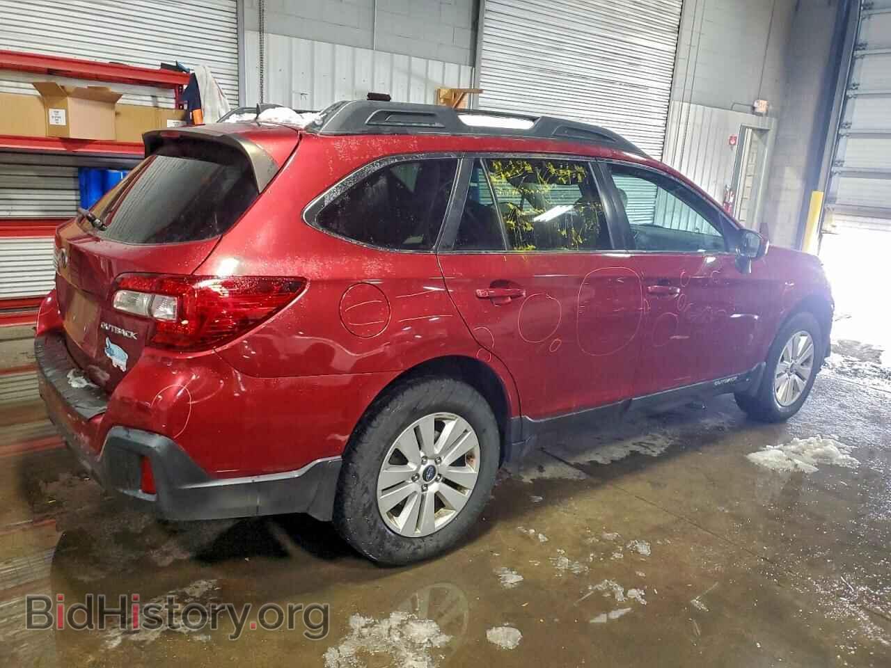 2018 SUBARU OUTBACK - VIN: 4S4BSADC0J3341228 - Фото 3