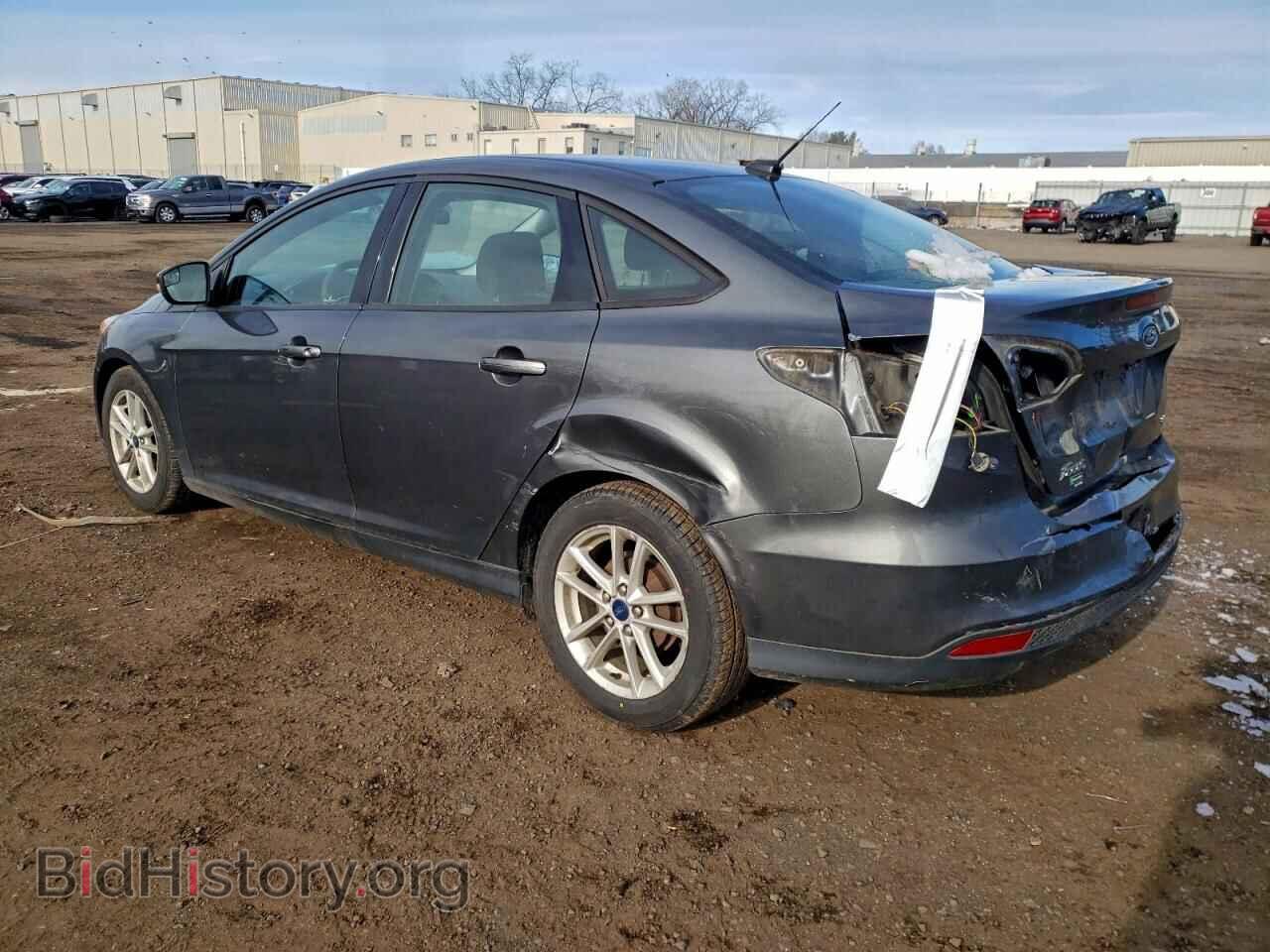 2016 FORD FOCUS - VIN: 1FADP3F25GL365831 - Фото 2