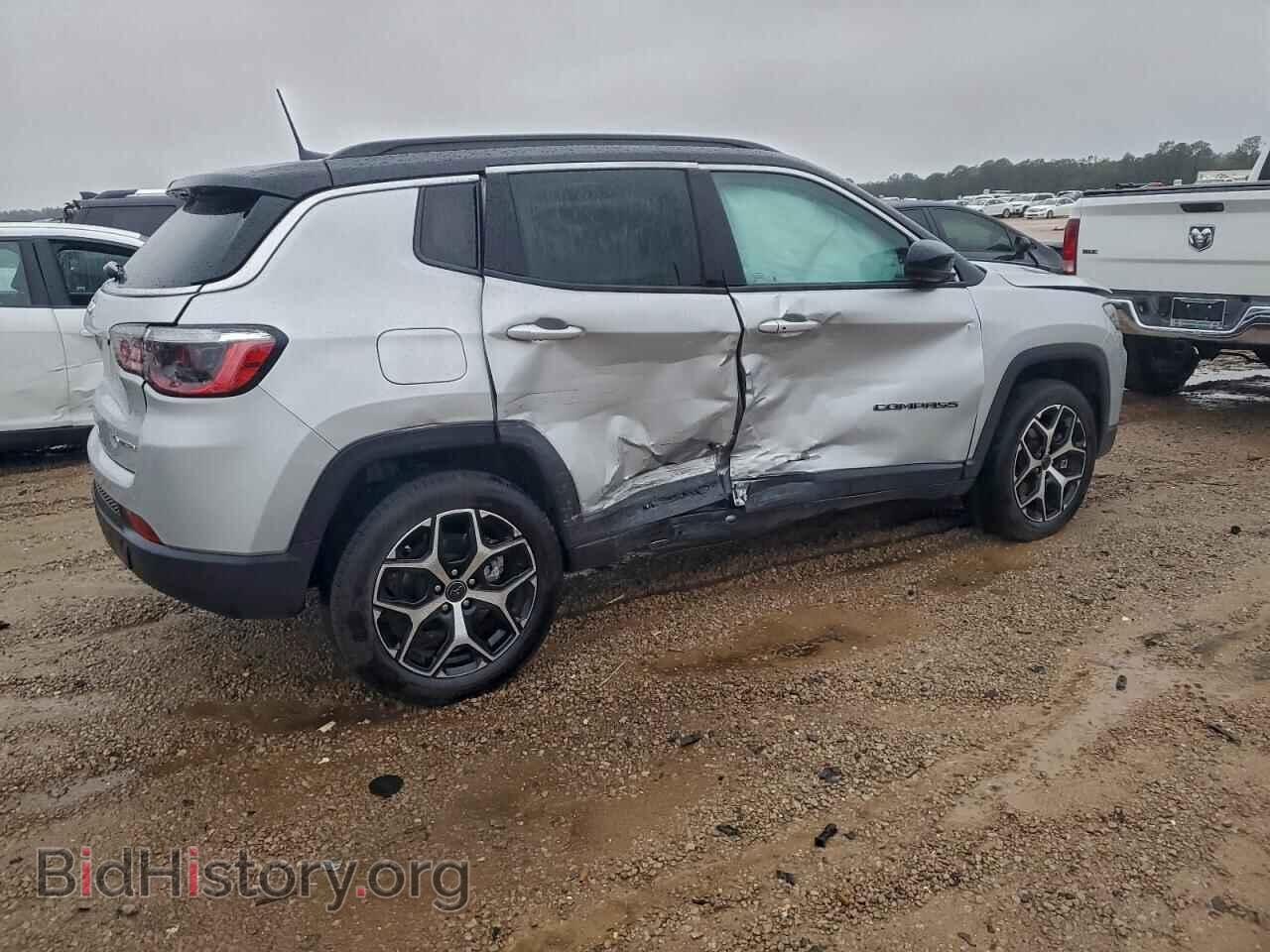 2025 JEEP COMPASS - VIN: 3C4NJDCN3ST557198 - Фото 3
