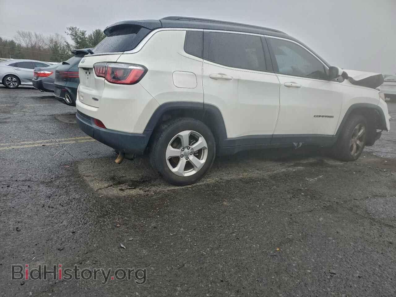 2019 JEEP COMPASS - VIN: 3C4NJDBB1KT600492 - Фото 3
