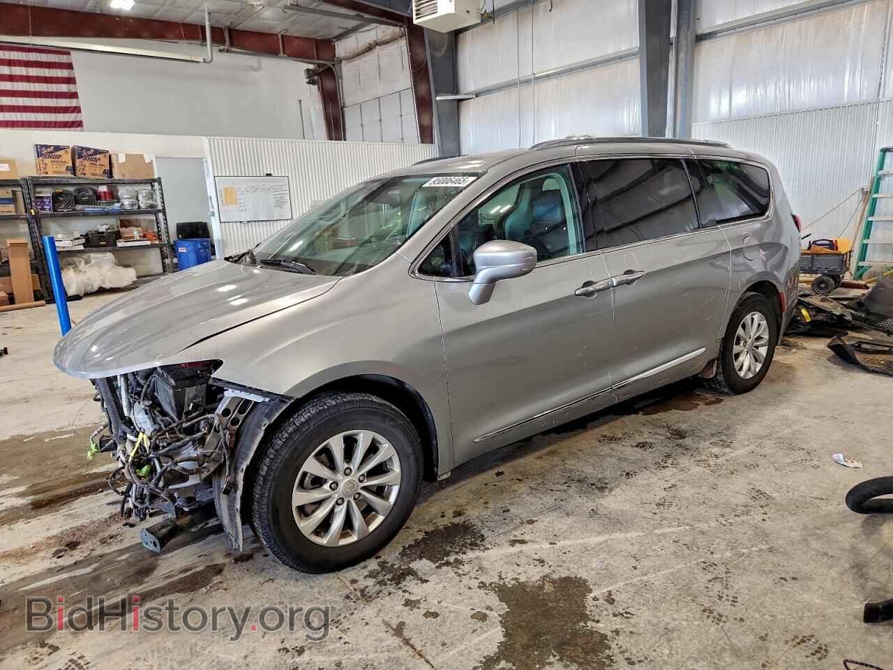 Фотография 2C4RC1BG2JR186047 - CHRYSLER PACIFICA 2018