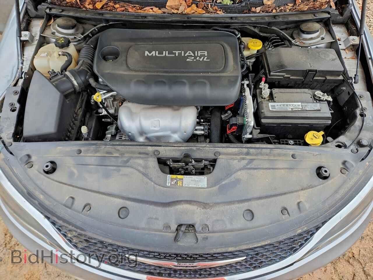 2015 CHRYSLER 200 - VIN: 1C3CCCAB3FN672785 - Фото 11