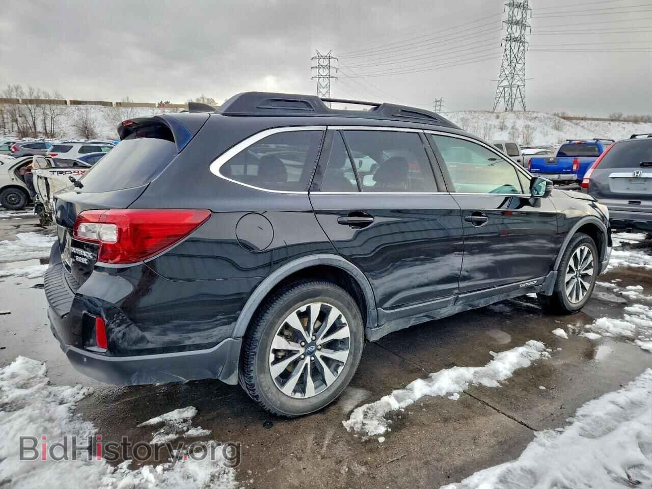 2017 SUBARU OUTBACK - VIN: 4S4BSANC6H3379619 - Фото 3