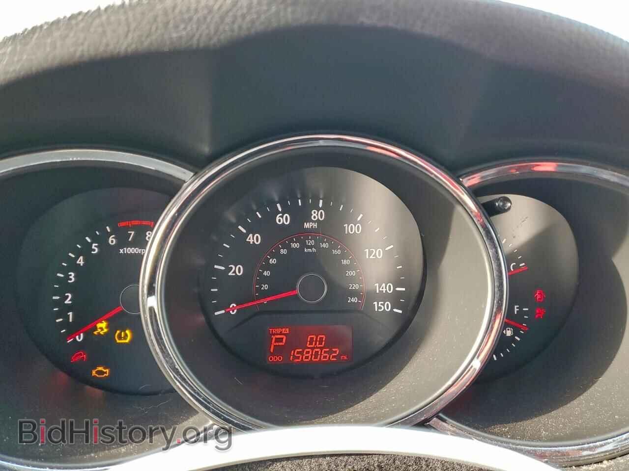 2011 KIA SORENTO - VIN: 5XYKT3A13BG126228 - Фото 9