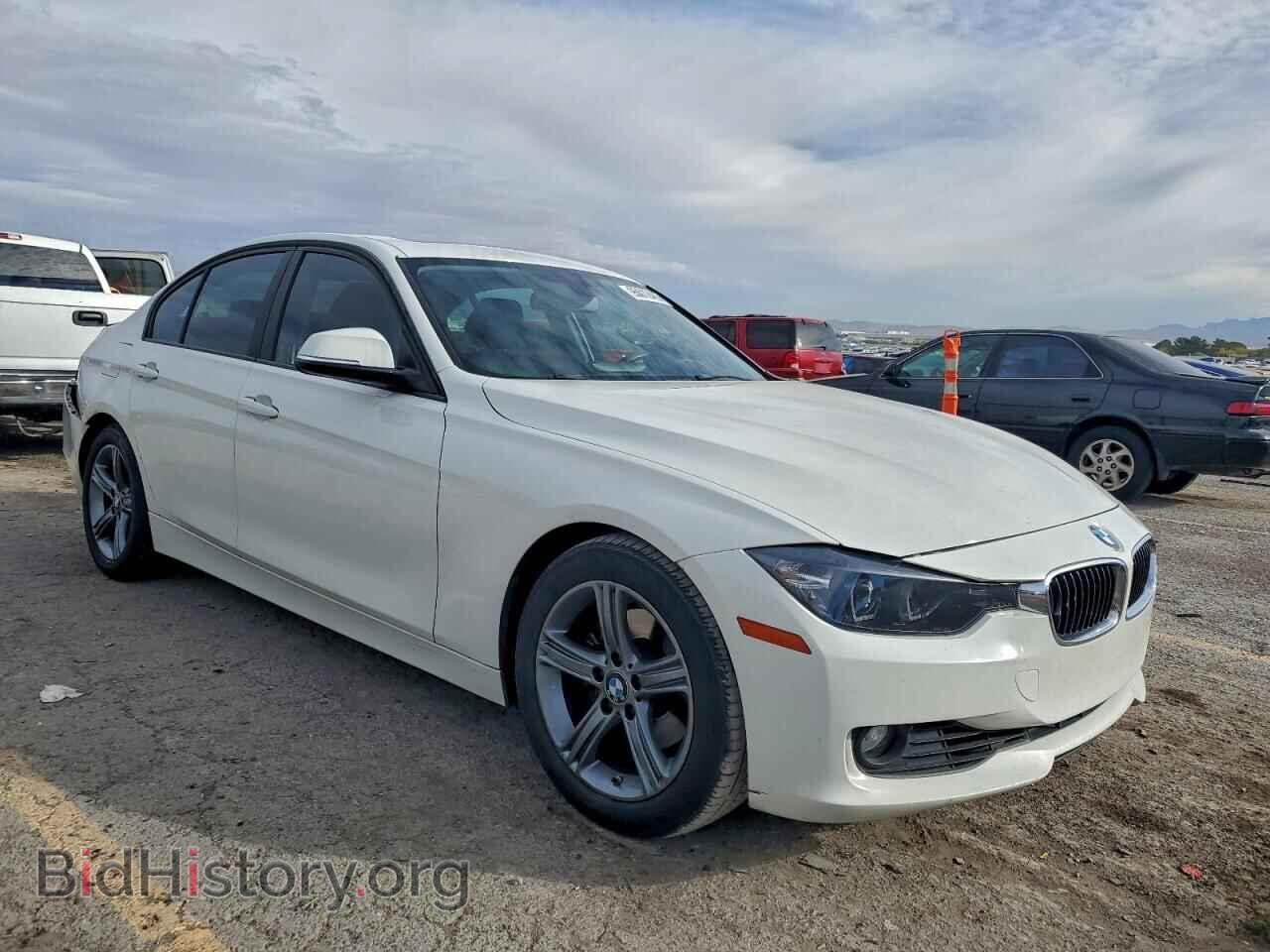 2013 BMW 3 SERIES - VIN: WBA3C1C55DF444010 - Фото 4
