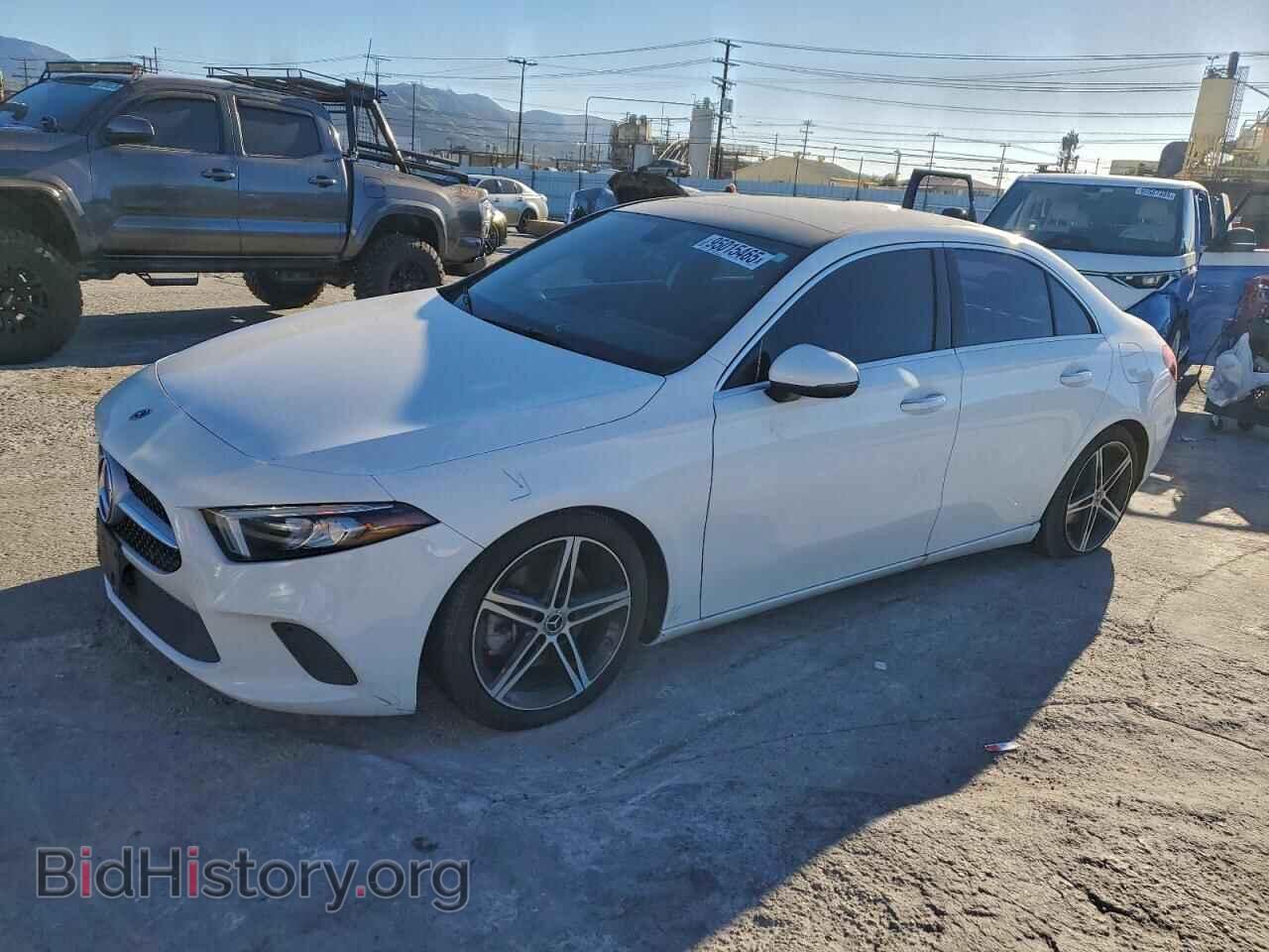 Фотография W1K3G4EB3LJ218481 - MERCEDES-BENZ A-CLASS 2020