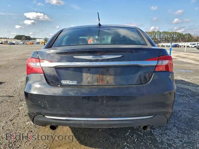 2013 Chrysler 200 (VIN 1C3CCBCG5DN745509) — photo 6 of 14