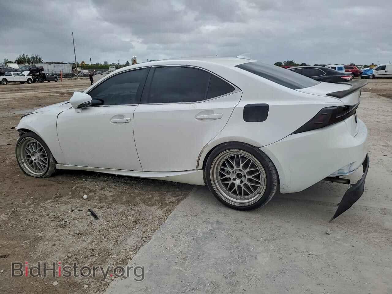 2015 LEXUS IS - VIN: JTHBF1D28F5061115 - Photo 2