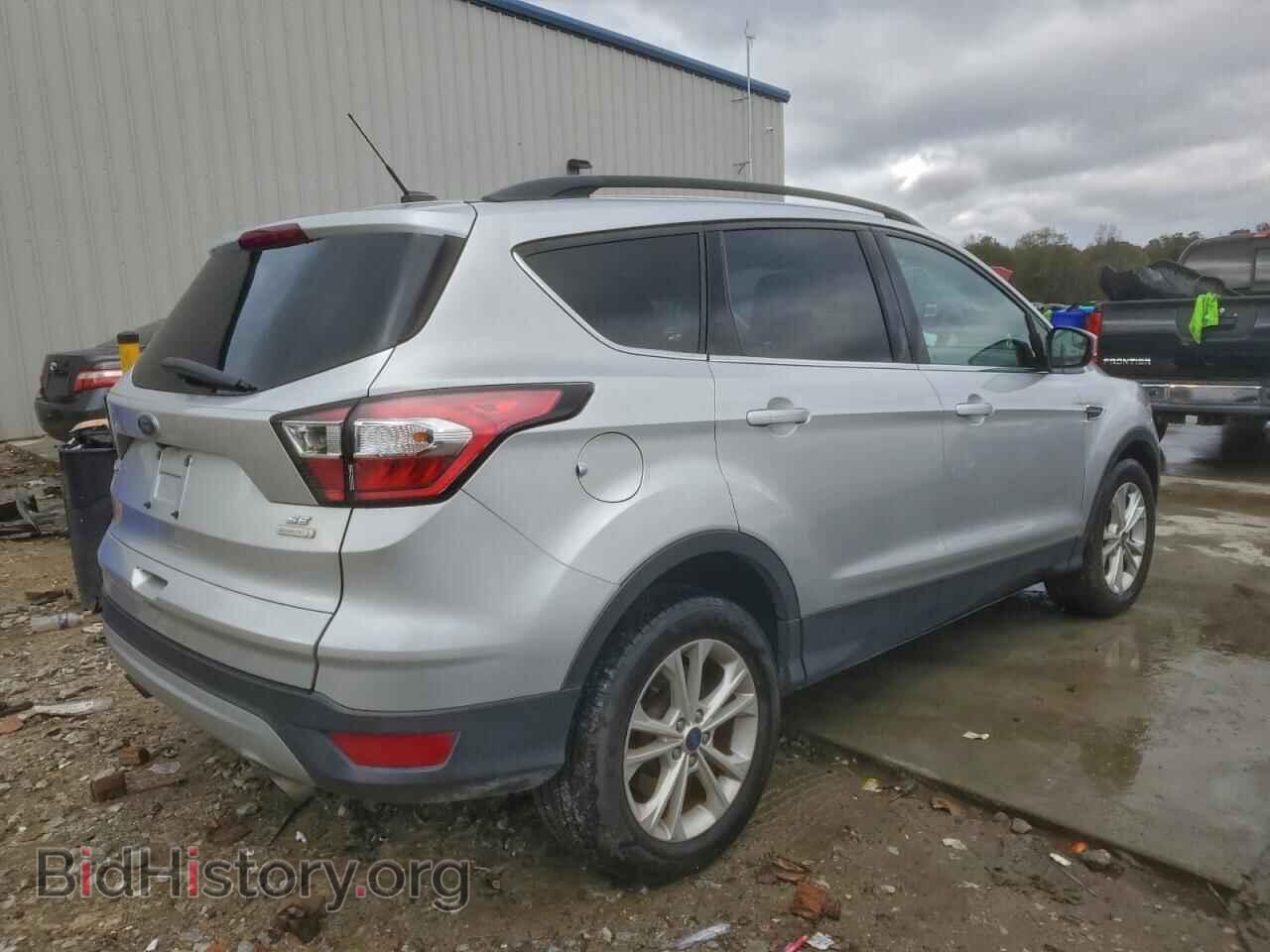 2018 FORD ESCAPE - VIN: 1FMCU0G98JUB47131 - Фото 3