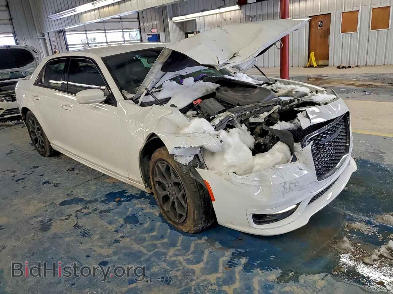 2019 CHRYSLER 300 - VIN: 2C3CCAGG6KH602465 - Фото 4