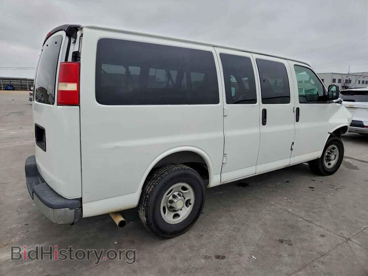 2007 CHEVROLET EXPRESS - VIN: 1GAHG35U571230142 - Фото 3