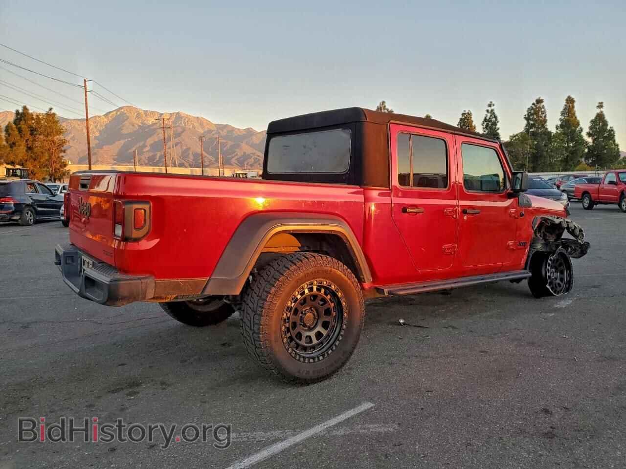 2020 JEEP GLADIATOR - VIN: 1C6HJTAG1LL126505 - Фото 3