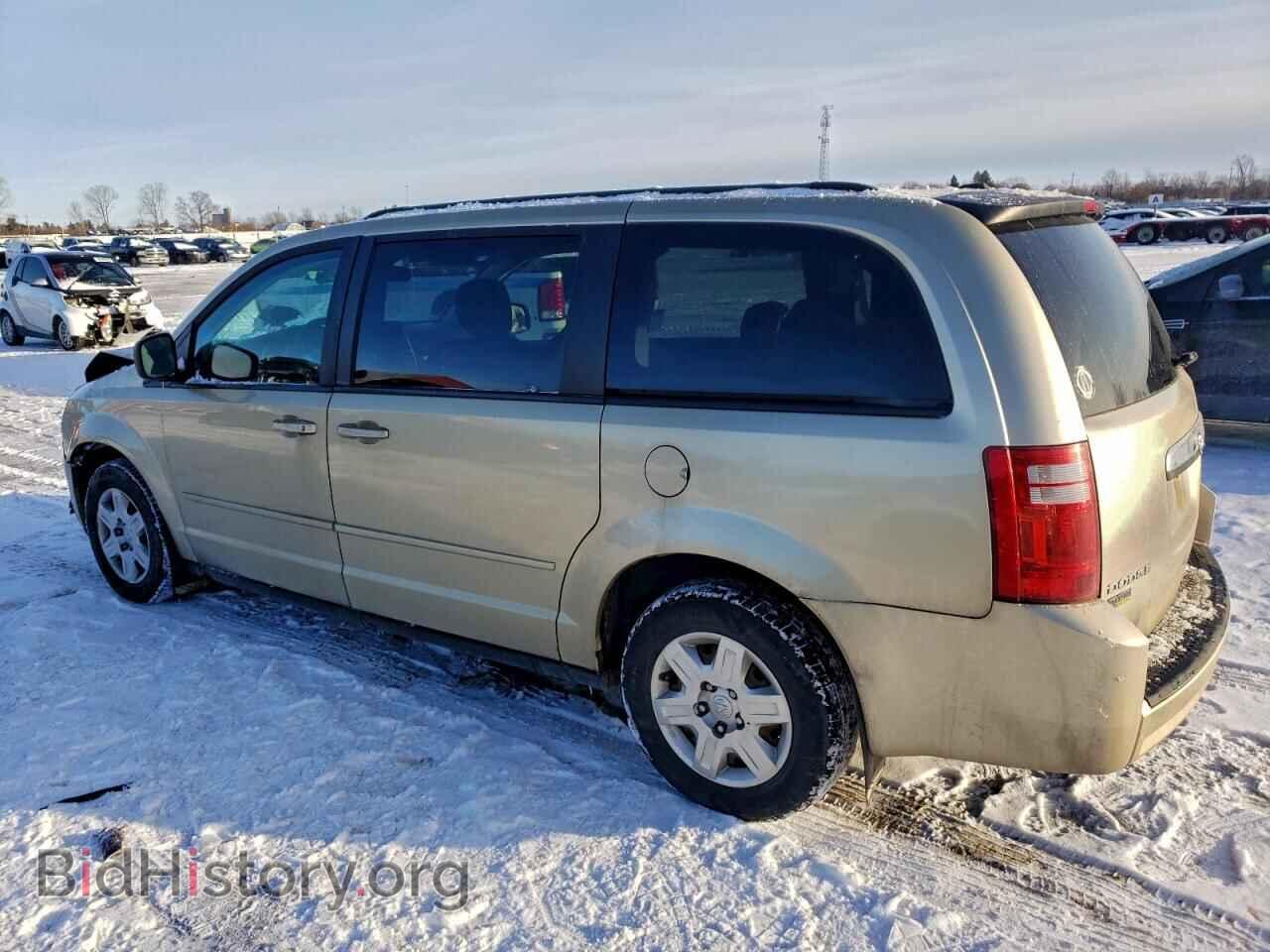 2010 DODGE CARAVAN - VIN: 2D4RN4DE9AR181177 - Photo 2