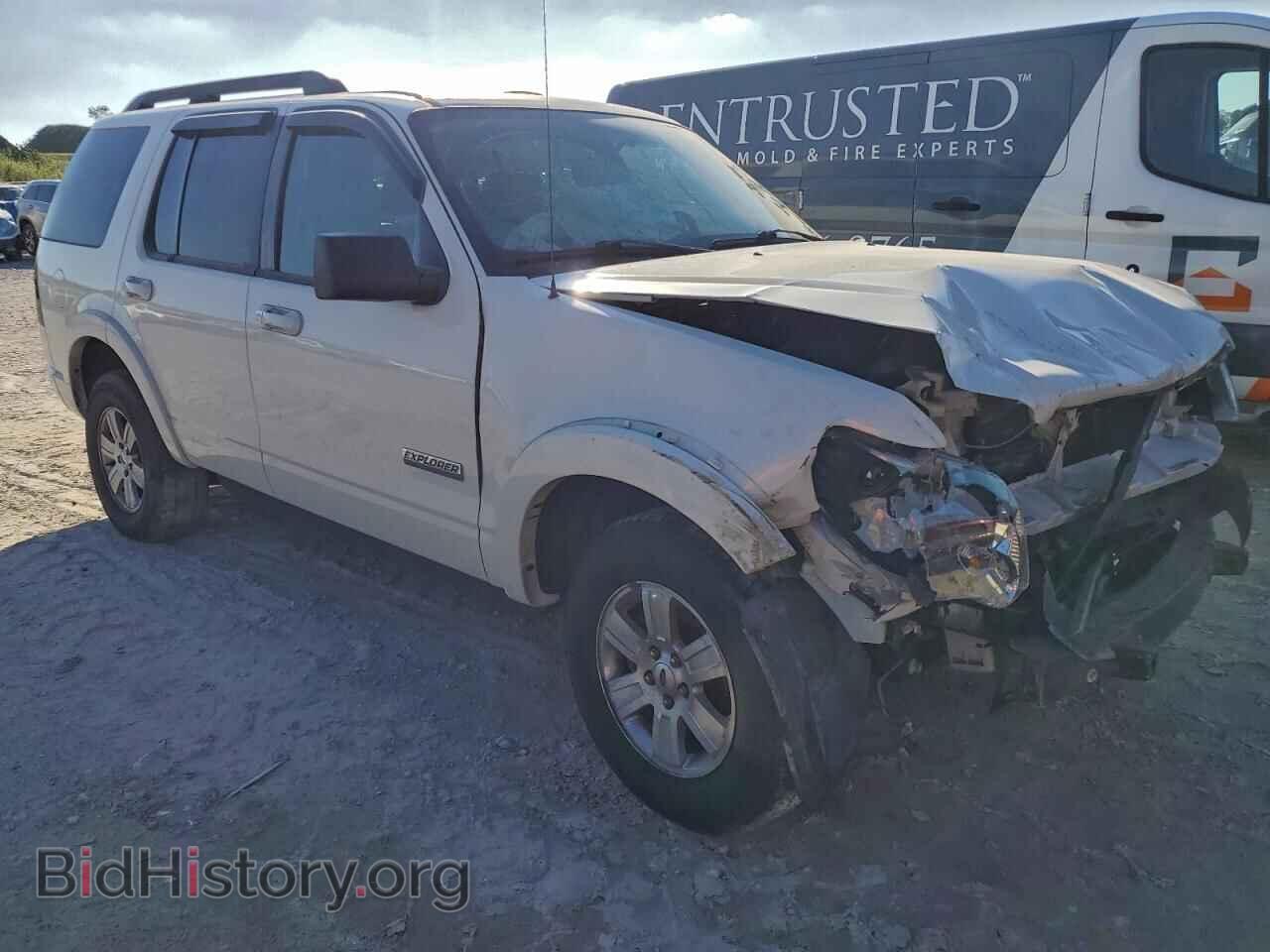 2008 FORD EXPLORER - VIN: 1FMEU63E18UA15708 - Photo 4
