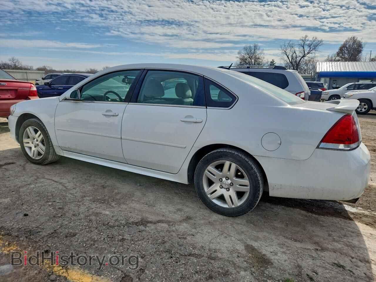 2014 CHEVROLET IMPALA - VIN: 2G1WB5E30E1162221 - Фото 2