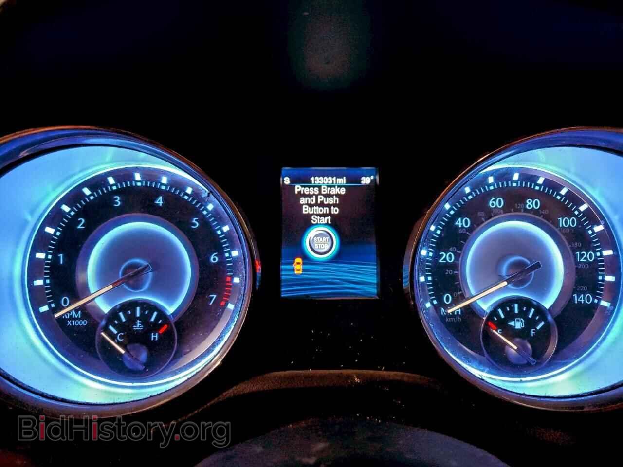 2014 CHRYSLER 300 - VIN: 2C3CCARG3EH125477 - Фото 9