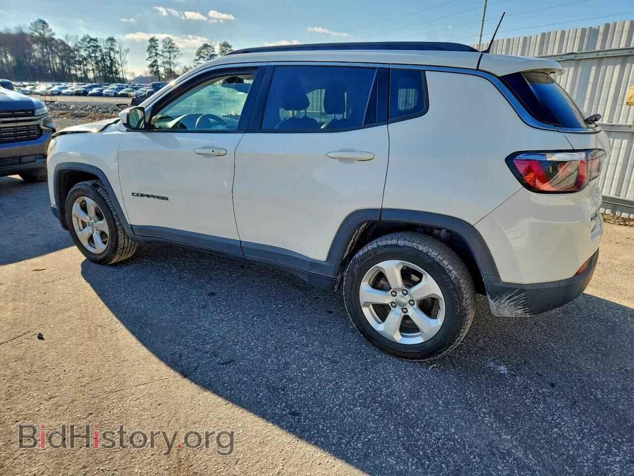 2018 JEEP COMPASS - VIN: 3C4NJDBB4JT333721 - Фото 2