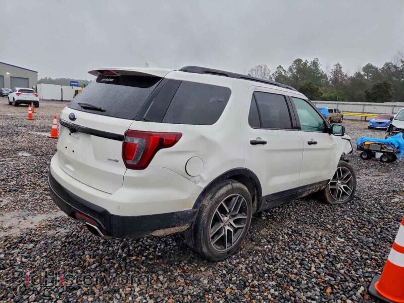 2017 Ford EXPLORER (VIN 1FM5K8GT4HGB87546) — фото 3 из 15