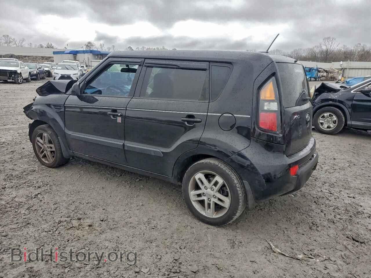 2011 KIA SOUL - VIN: KNDJT2A29B7233473 - Фото 2