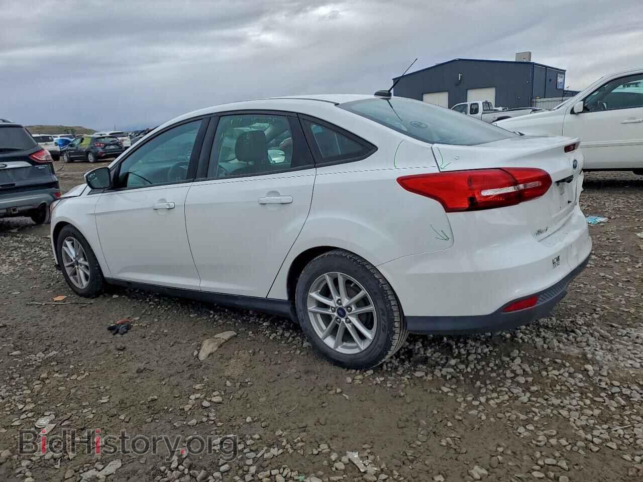 2016 FORD FOCUS - VIN: 1FADP3F26GL364736 - Фото 2