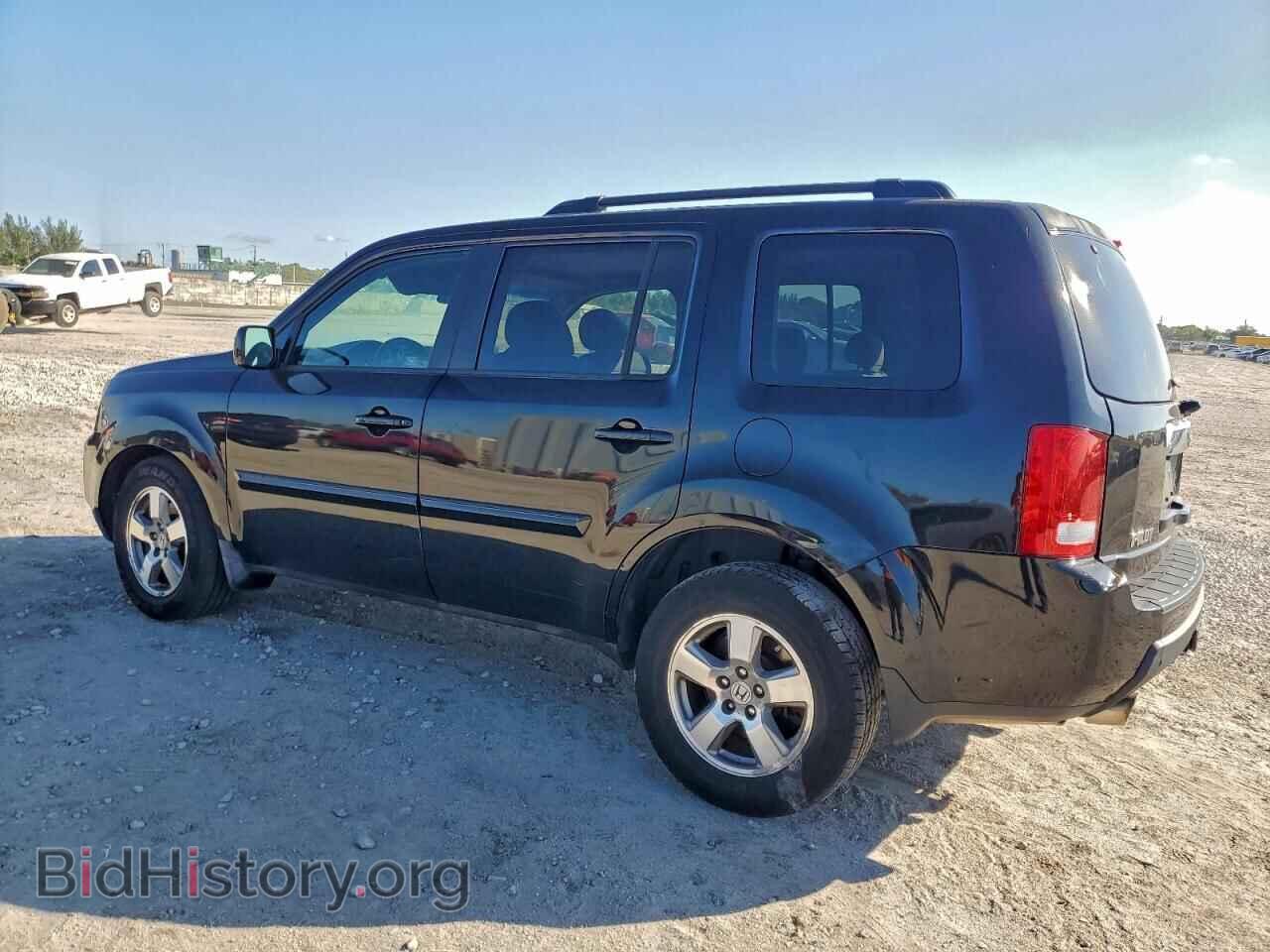 2011 HONDA PILOT - VIN: 5FNYF4H45BB015873 - Фото 2