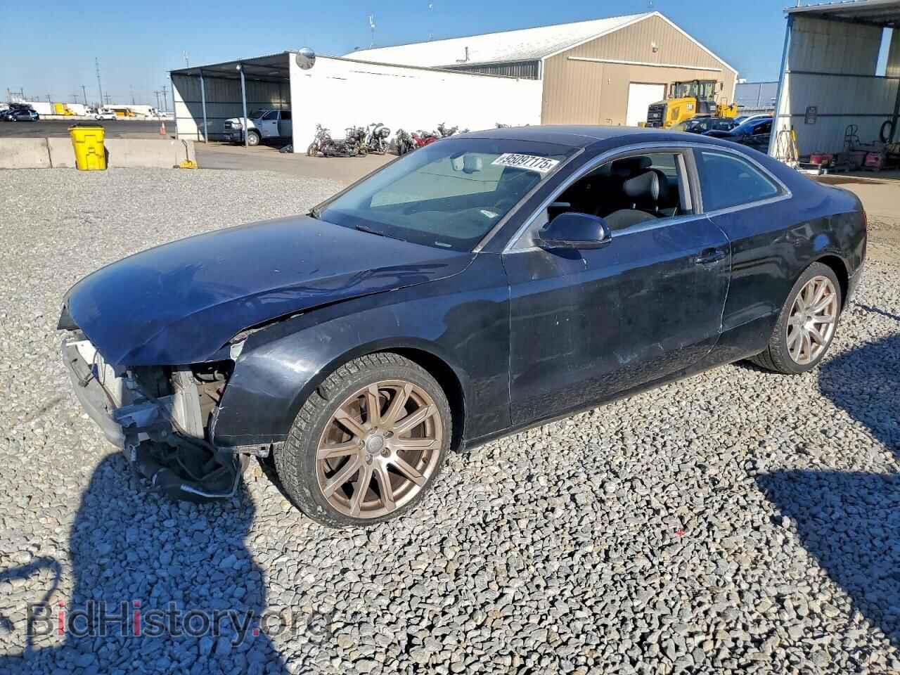 Photo WAULFAFRXBA026736 - AUDI A5 2011