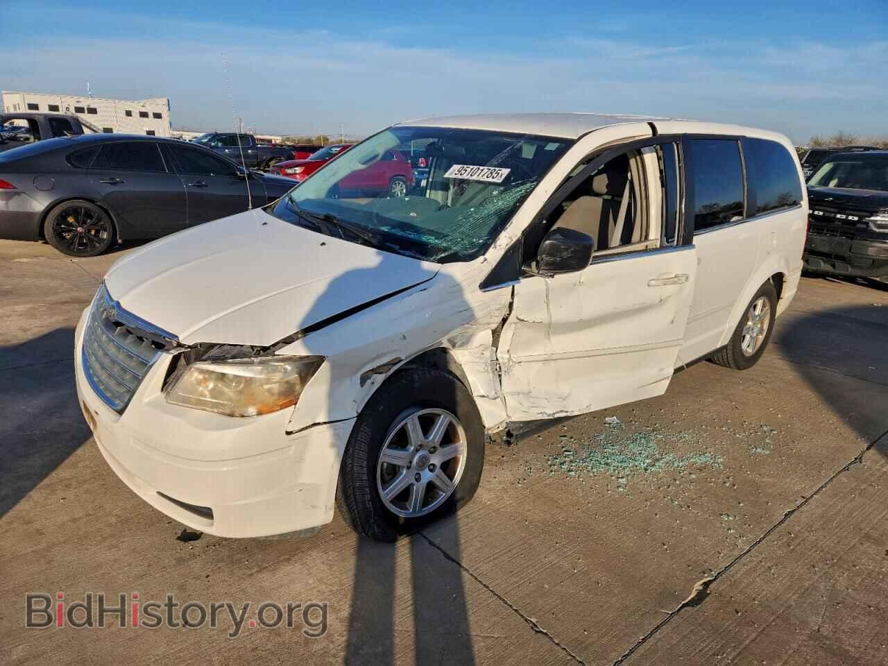 Photo 2A4RR2D18AR431277 - CHRYSLER MINIVAN 2010