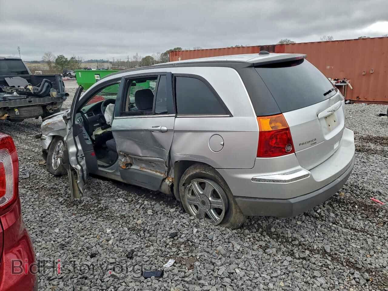 2005 CHRYSLER PACIFICA - VIN: 2C4GM68405R564211 - Фото 2
