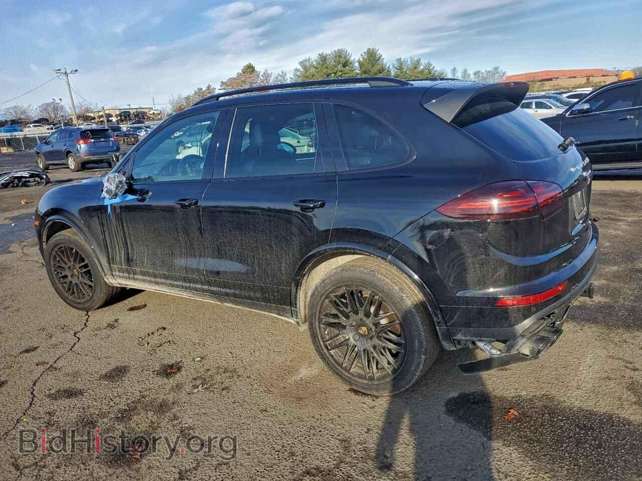 2018 PORSCHE CAYENNE - VIN: WP1AA2A20JKA01344 - Фото 2