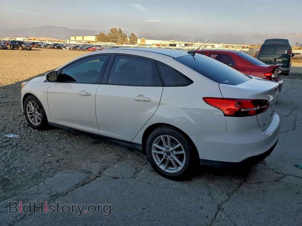 2017 FORD FOCUS - VIN: 1FADP3F23HL224144 - Фото 2