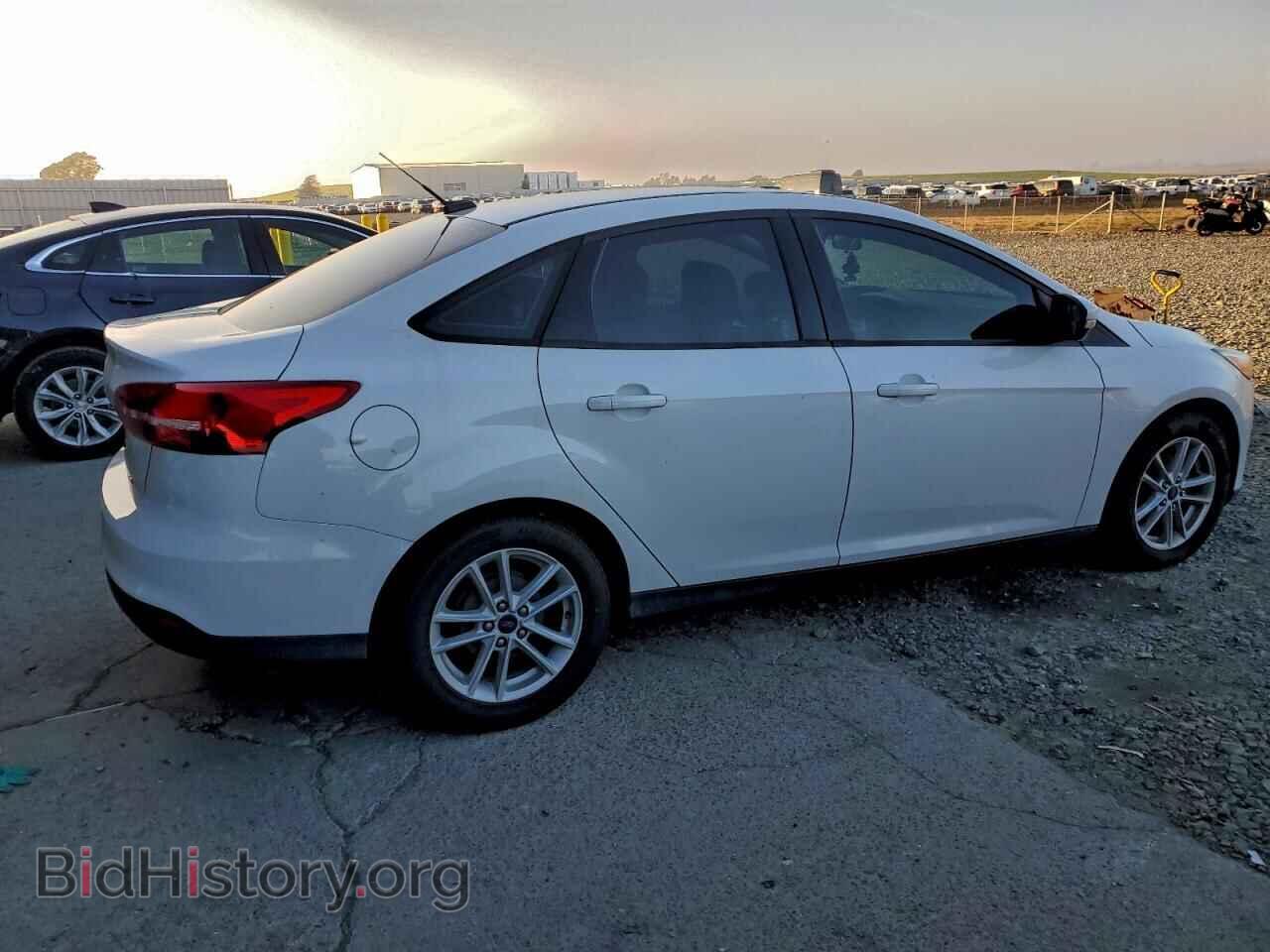 2017 FORD FOCUS - VIN: 1FADP3F23HL224144 - Фото 3