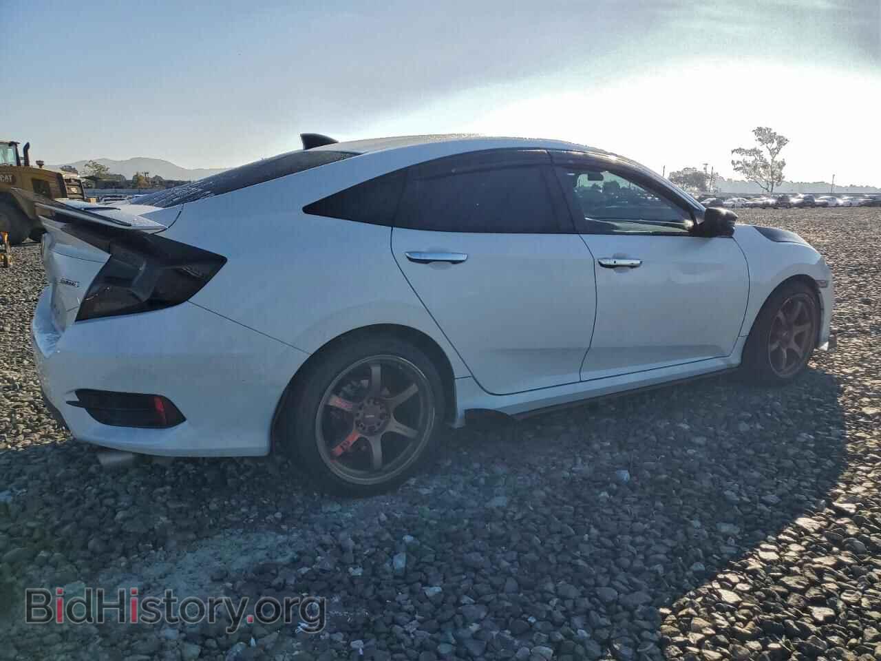 2017 HONDA CIVIC - VIN: 19XFC1F95HE211971 - Фото 3