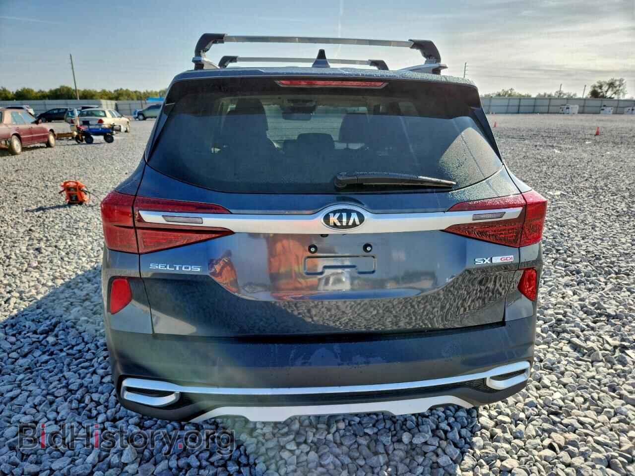 2021 KIA SELTOS - VIN: KNDETCA29M7058748 - Фото 6