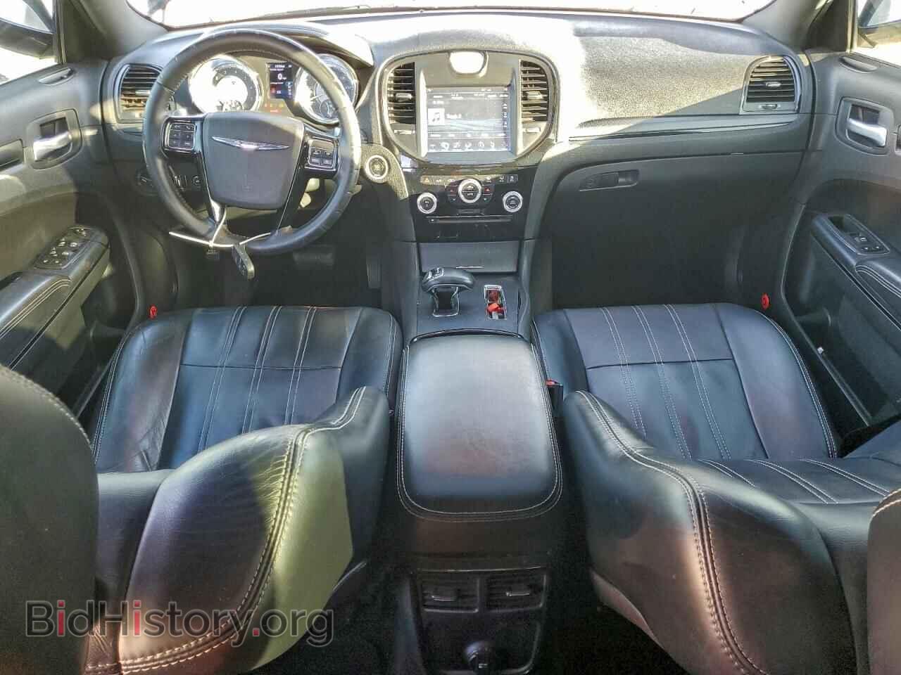 2014 CHRYSLER 300 - VIN: 2C3CCABG1EH184361 - Фото 8
