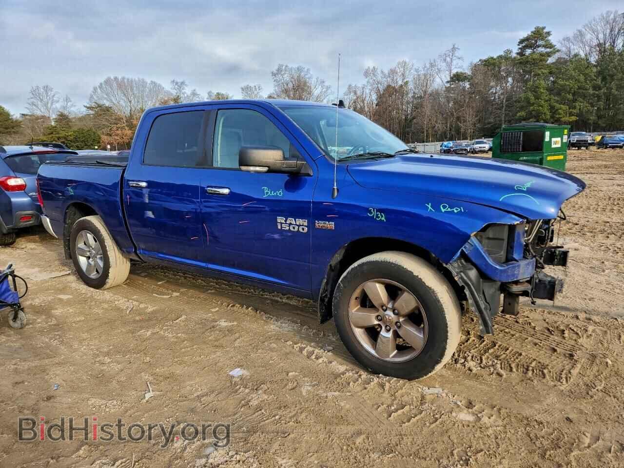 2017 RAM 1500 - VIN: 3C6RR7LT7HG511862 - Photo 4