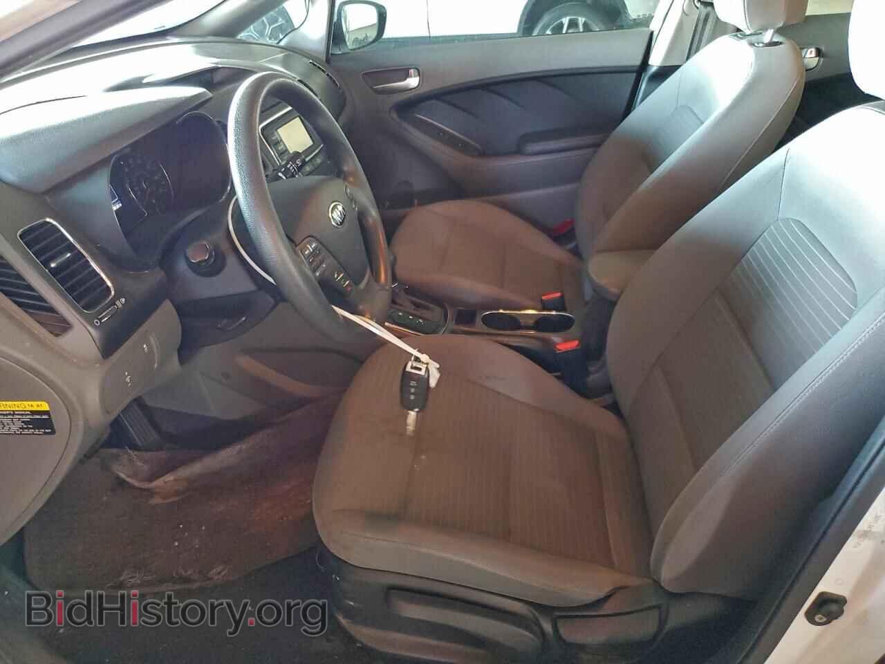 2017 KIA FORTE - VIN: 3KPFL4A76HE131456 - Фото 7