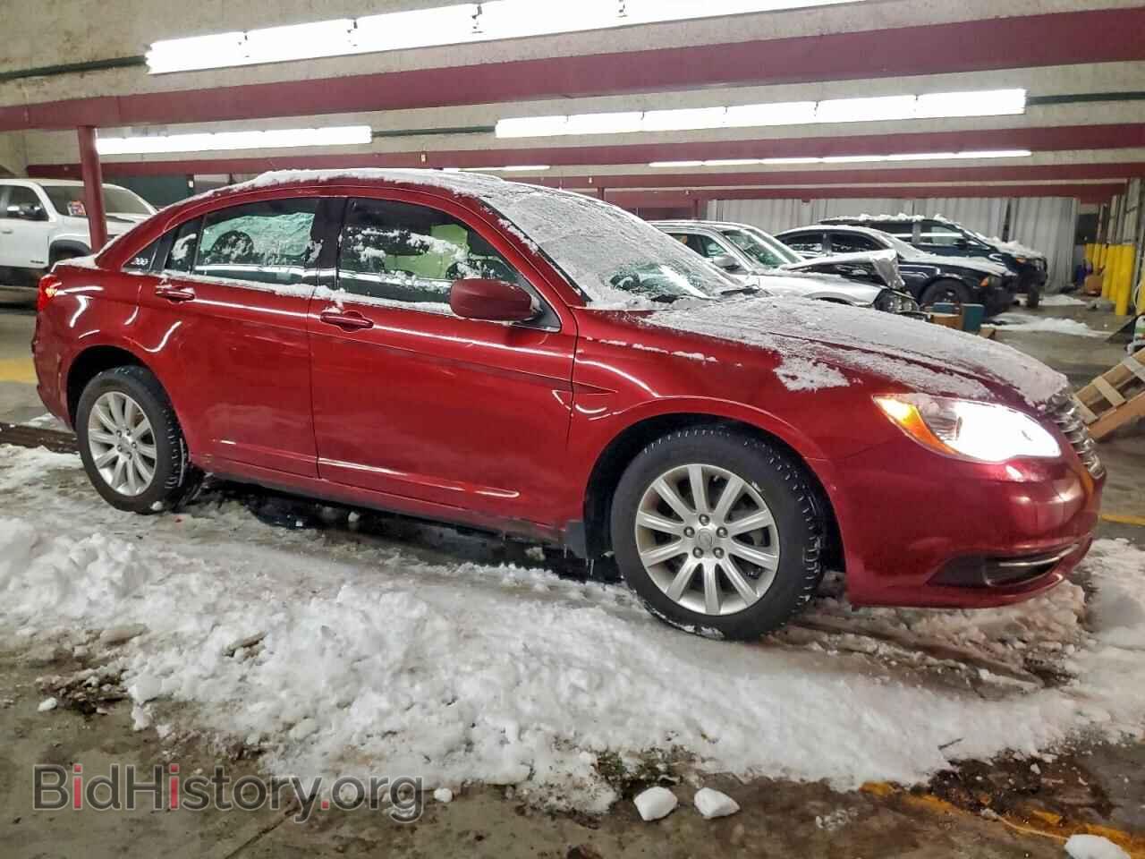 2013 CHRYSLER 200 - VIN: 1C3CCBBG0DN527754 - Фото 4
