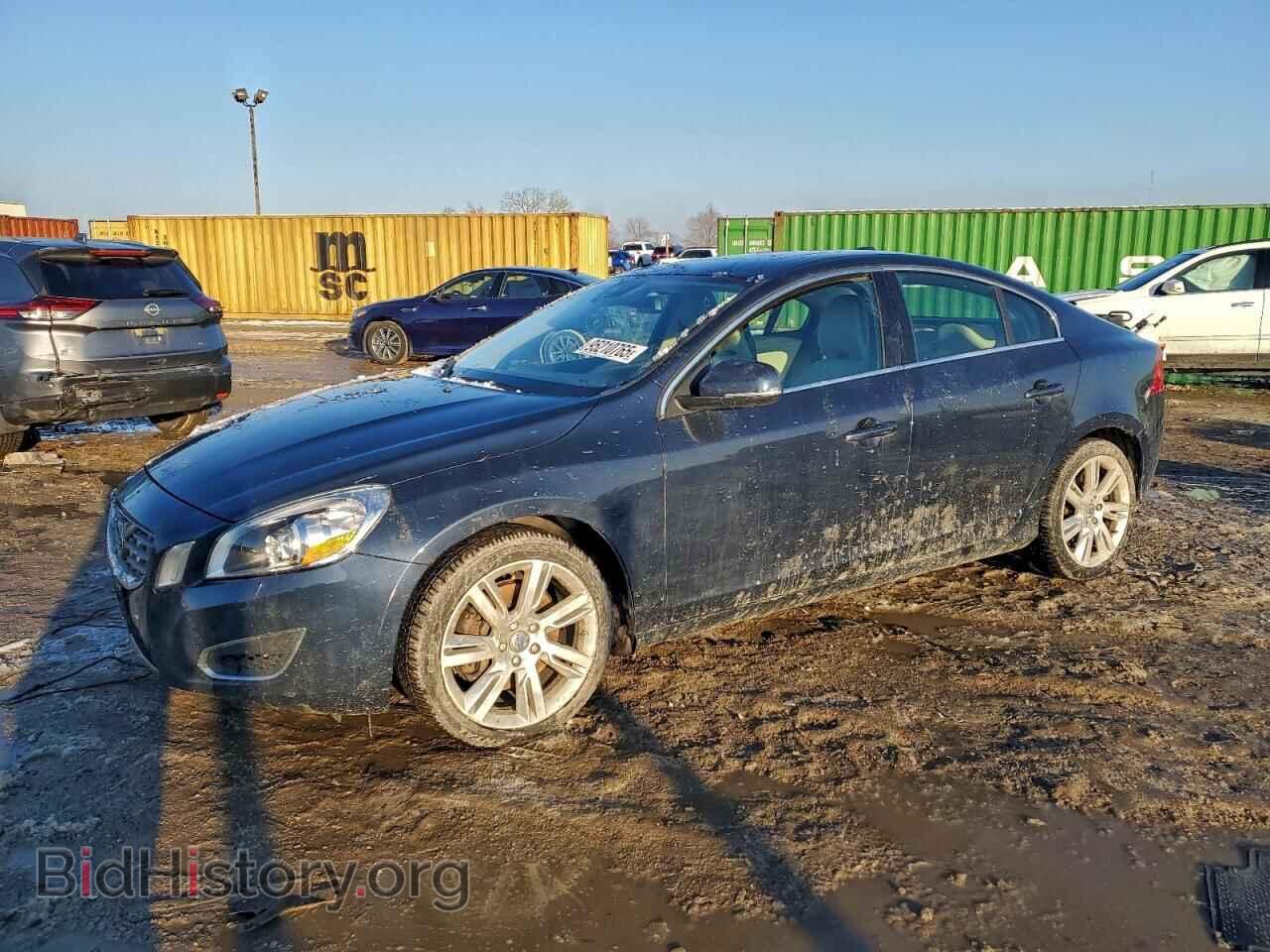 Фотография YV1902FH4C2137574 - VOLVO S60 2012