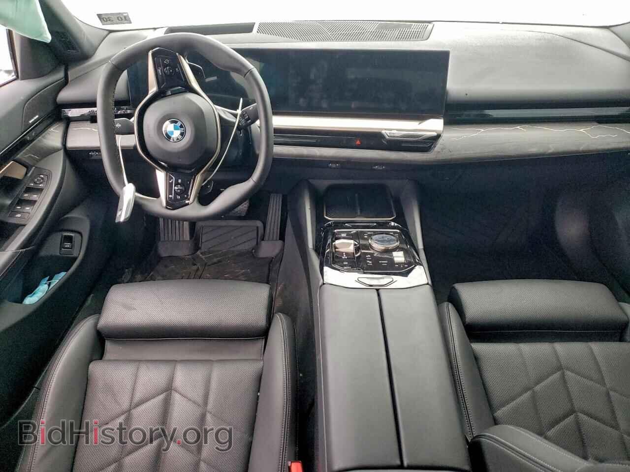 2025 BMW 5 SERIES - VIN: WBA53FJ07SCT16573 - Фото 8