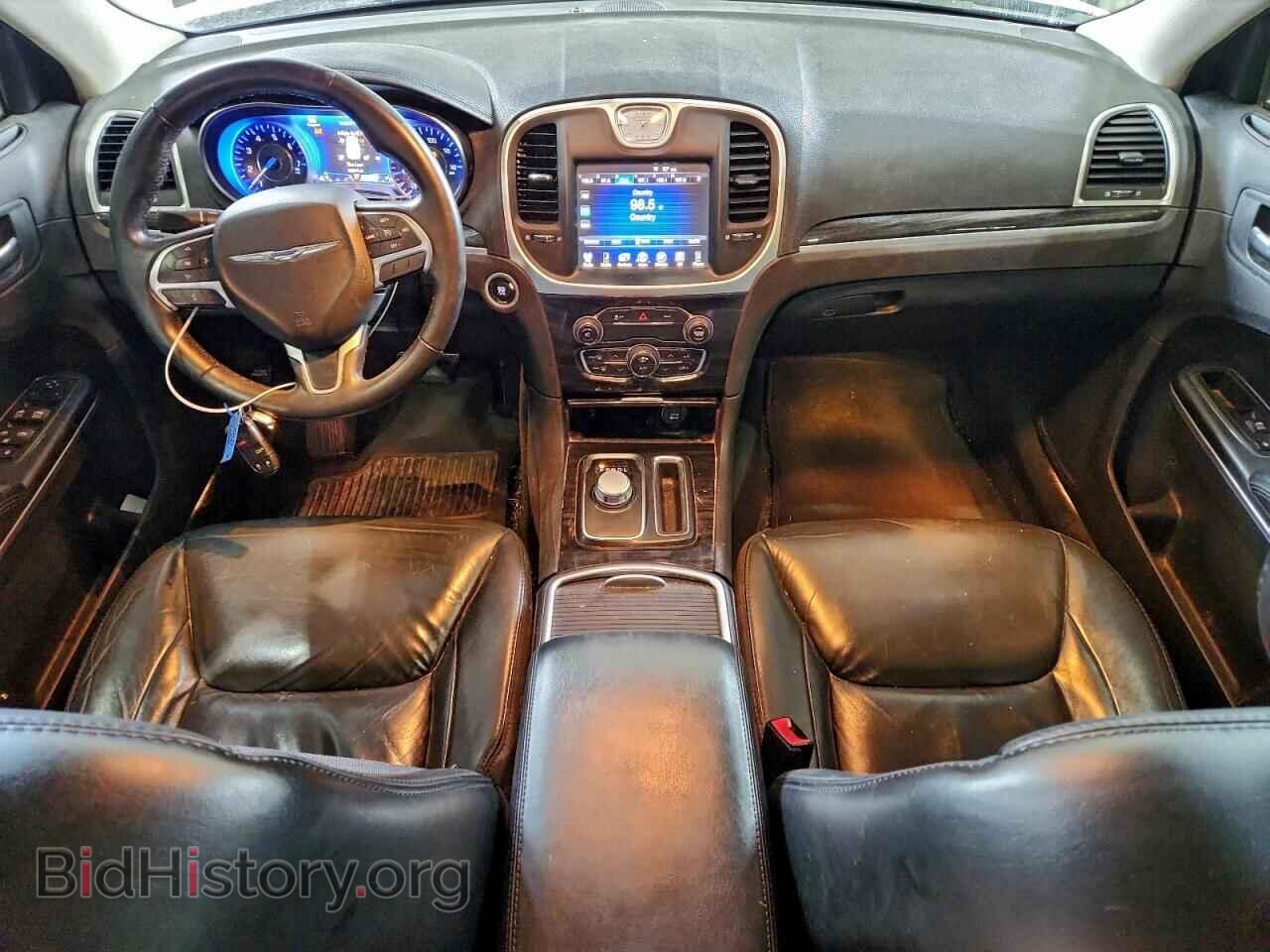 2015 CHRYSLER 300 - VIN: 2C3CCAAG7FH931562 - Фото 8