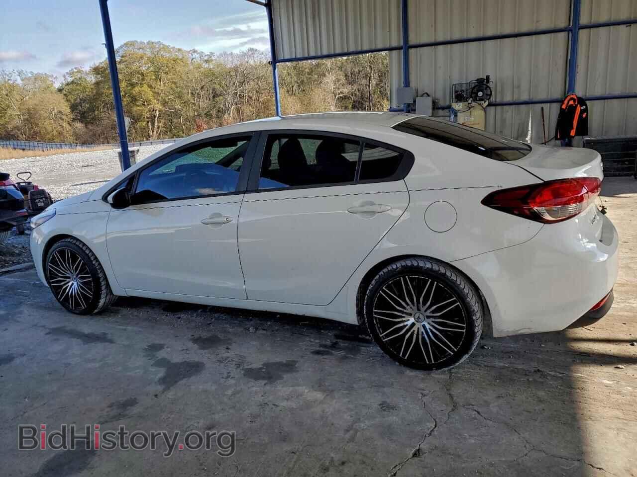 2017 KIA FORTE - VIN: 3KPFK4A73HE057318 - Фото 2