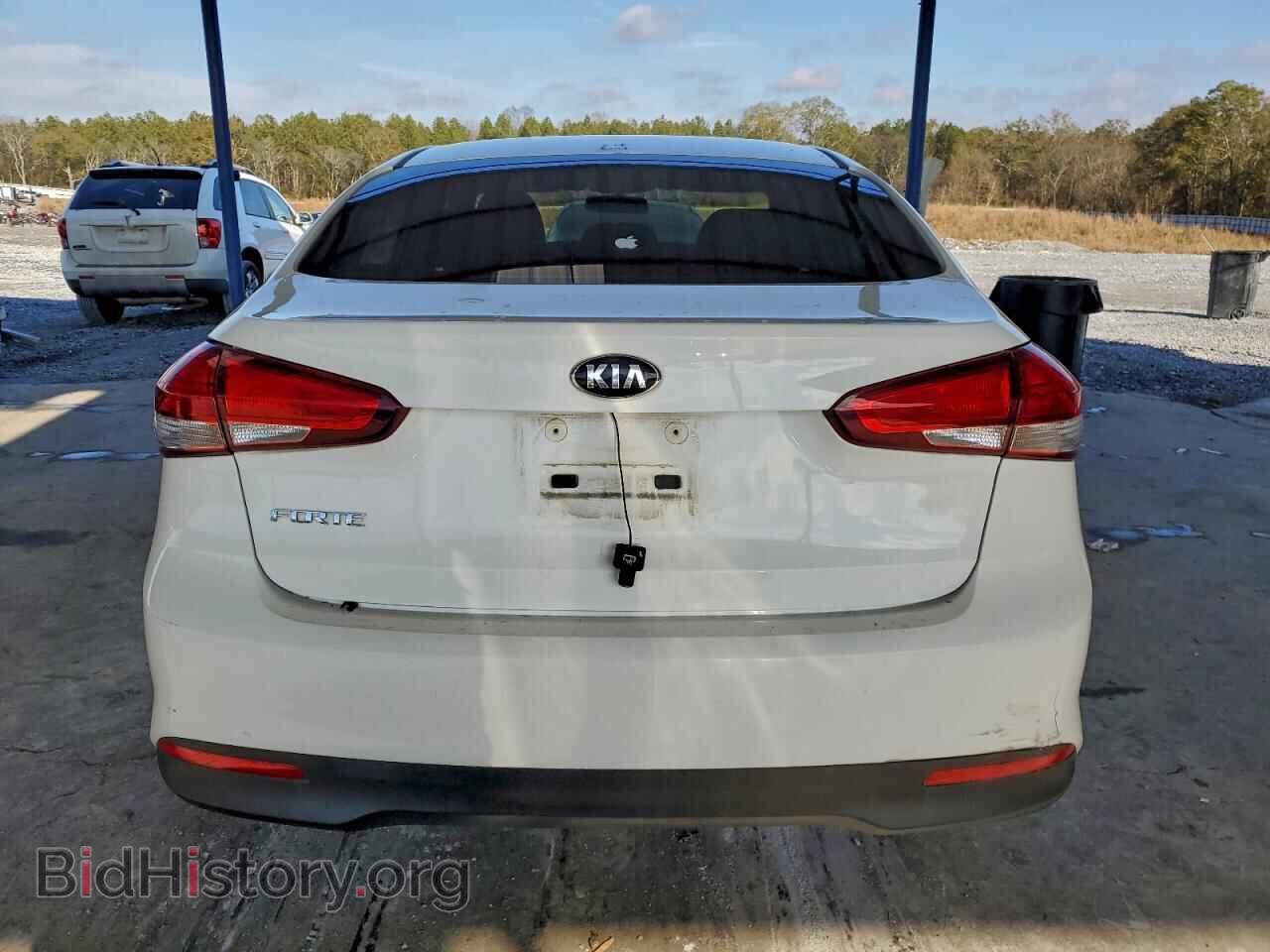 2017 KIA FORTE - VIN: 3KPFK4A73HE057318 - Фото 6