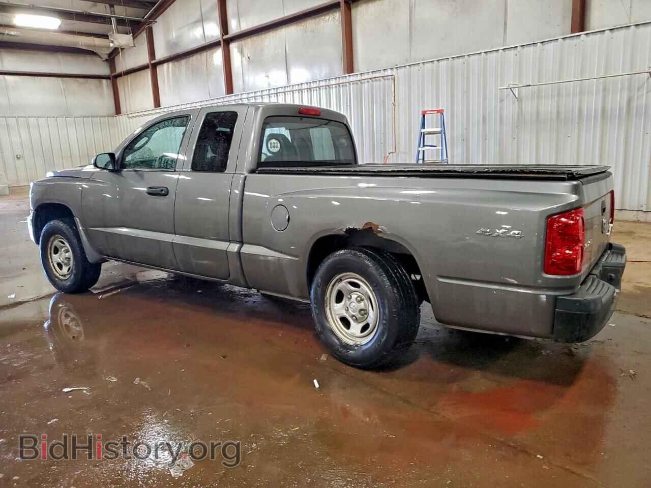 2011 DODGE DAKOTA - VIN: 1D7RW2BK6BS691953 - Фото 2