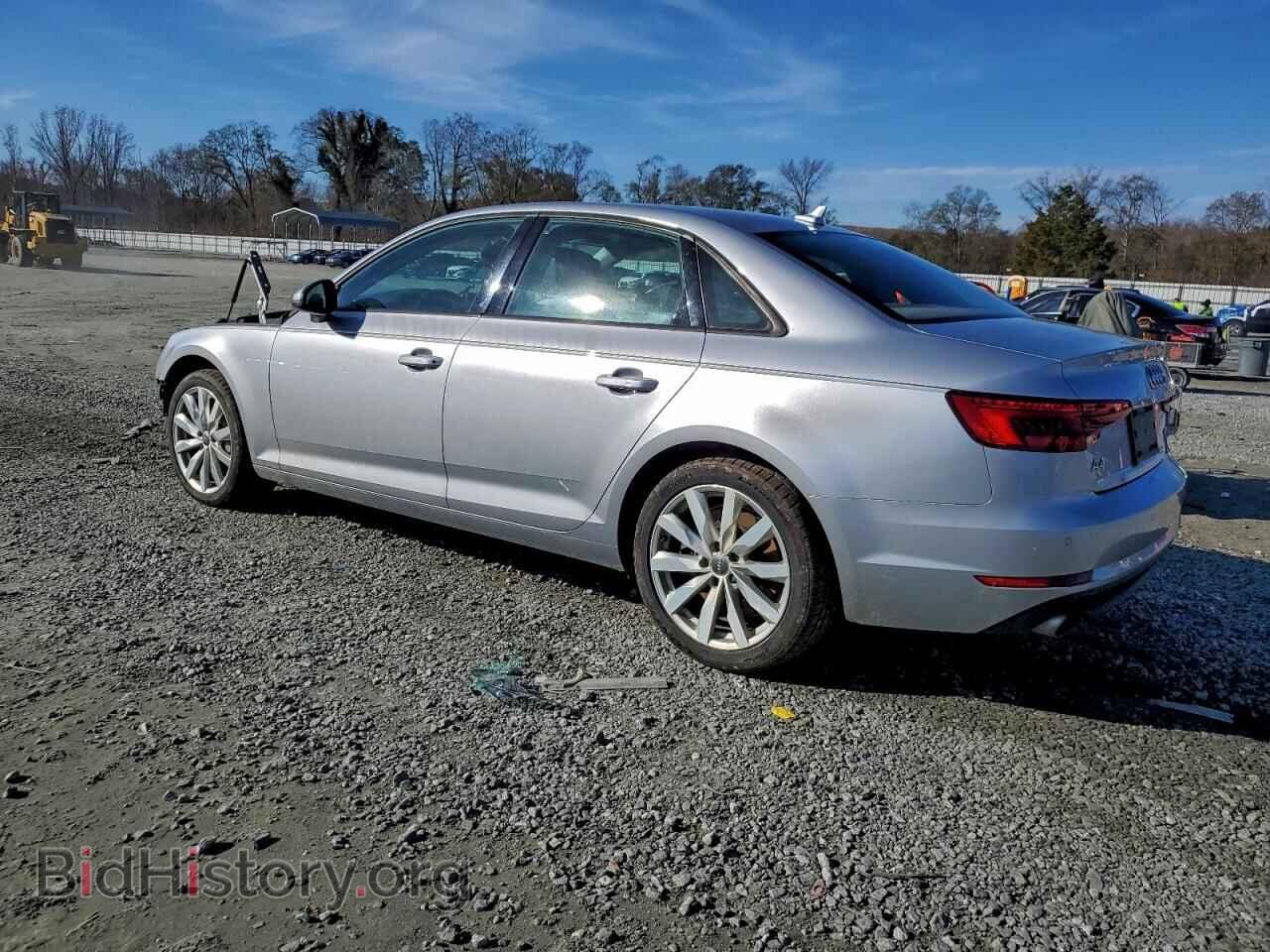 2017 AUDI A4 - VIN: WAUANAF44HN002898 - Фото 2