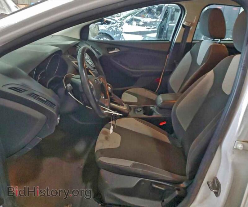 2014 Ford FOCUS (VIN 1FADP3F27EL371112) — photo 7 of 14