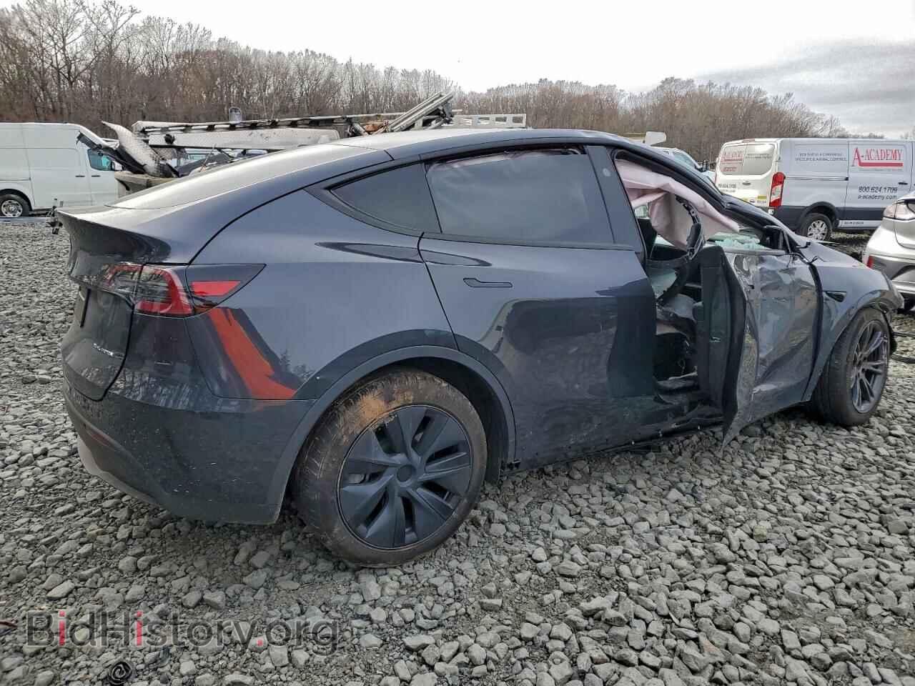 2024 TESLA MODEL Y - VIN: 7SAYGAEE8RF184310 - Фото 3
