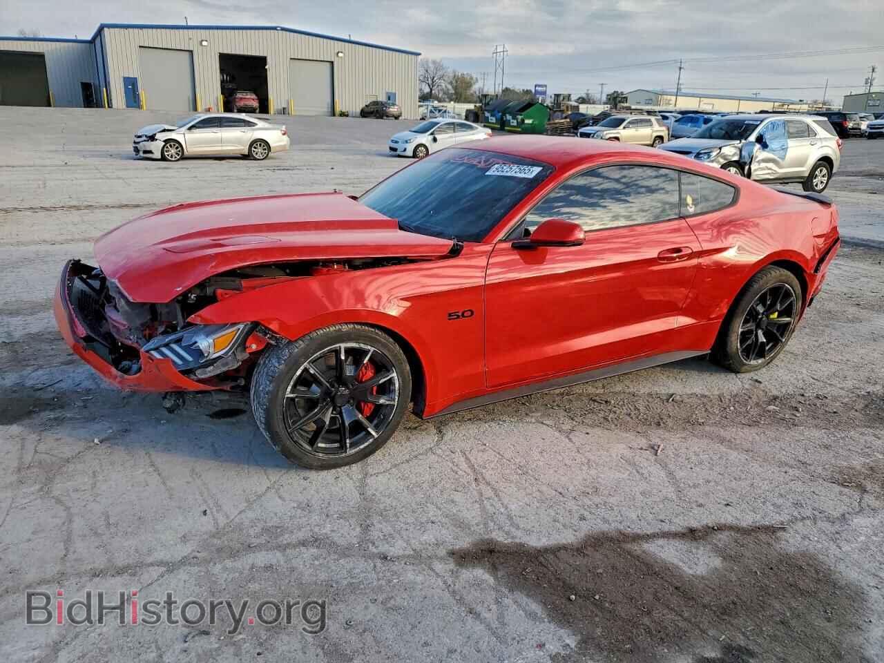 Photo 1FA6P8CFXH5224529 - FORD MUSTANG 2017