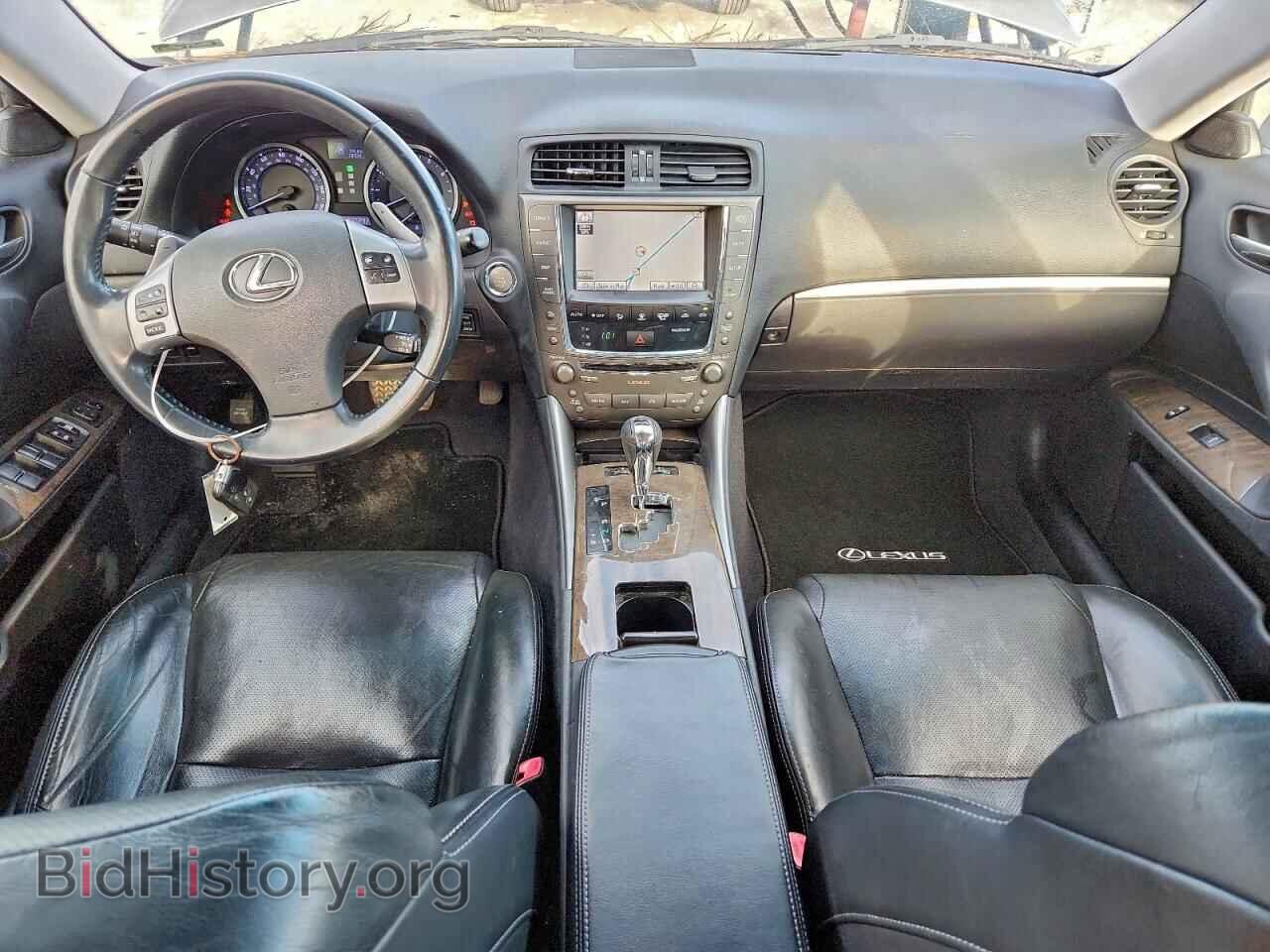 2011 LEXUS IS - VIN: JTHBF5C29B5143325 - Photo 8