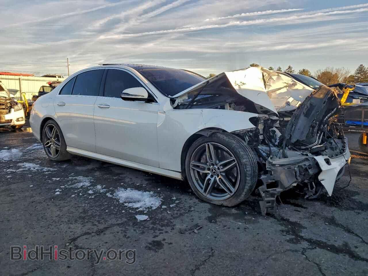 2019 MERCEDES-BENZ E-CLASS - VIN: WDDZF4JB4KA555789 - Фото 4