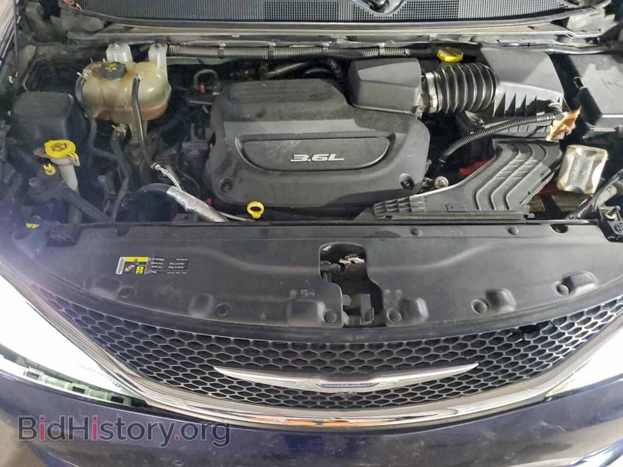 2017 CHRYSLER PACIFICA - VIN: 2C4RC1GG4HR812281 - Фото 12